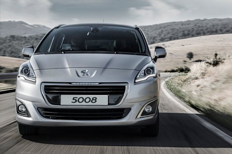 peugeot_5008_driving_experience.jpg